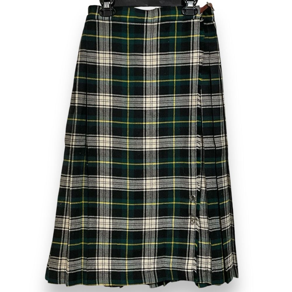 Vintage Courtaulds Green Plaid Wool And Courtelle Pleated Back Skirt